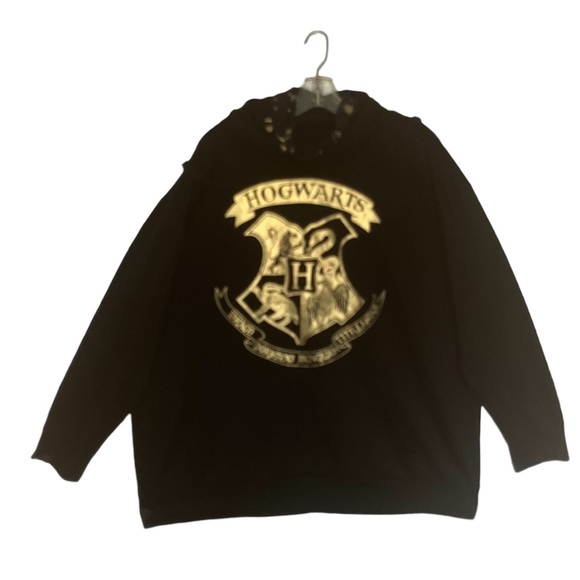 MAD Engine Other - MAD ENGINE HARRY POTTER HOGWARTS Hoodie size 2X